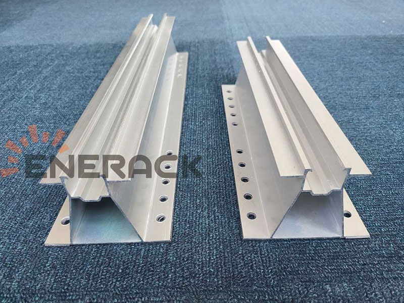 Mini rail for trapezoidal sheet metal