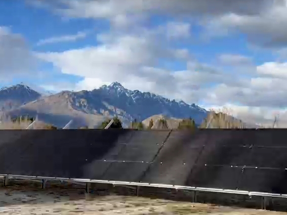 Enerack U pile földre szerelhető napelemes rendszer tok Új-Zélandon
        